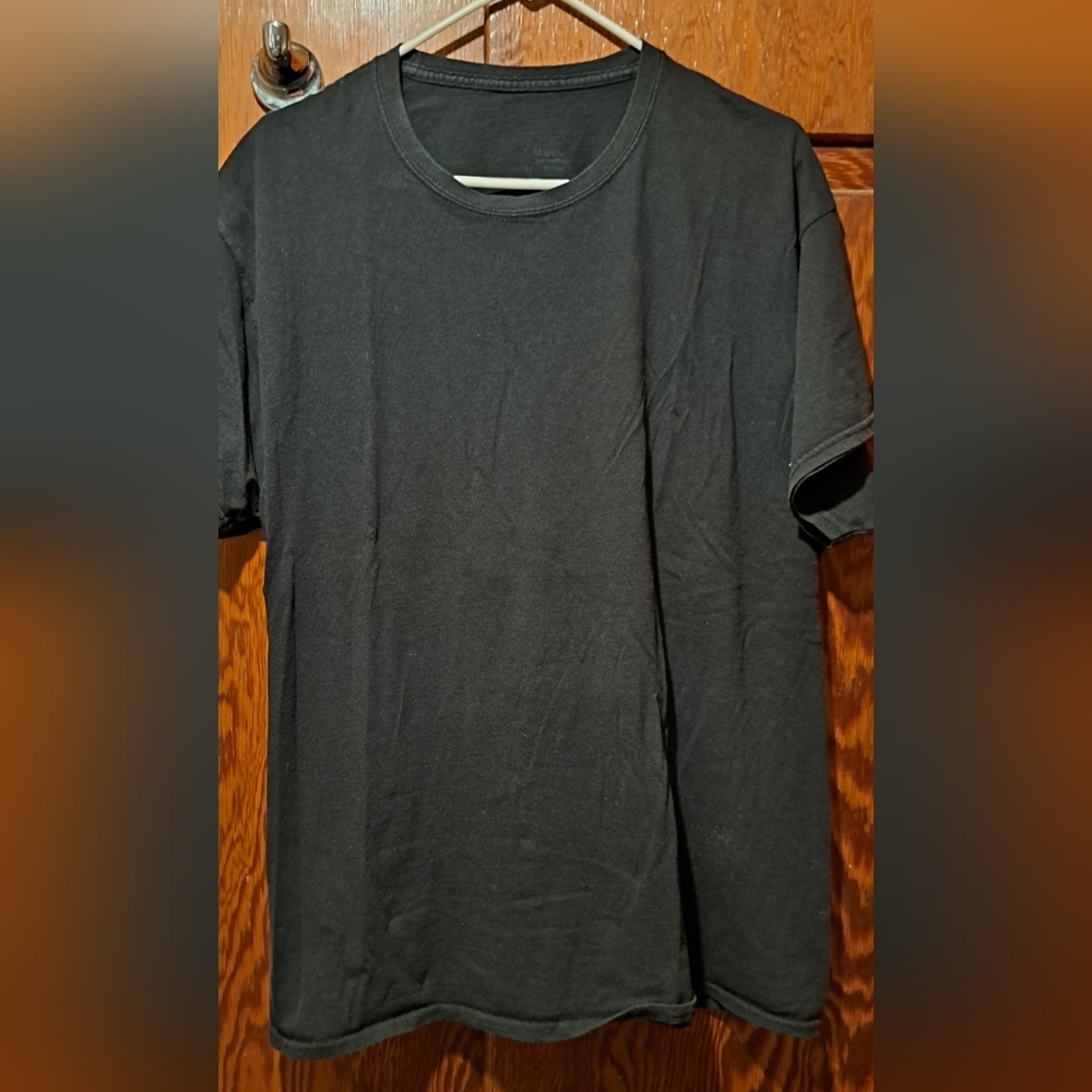 Hanes Men's Black Short Sleeve Tee